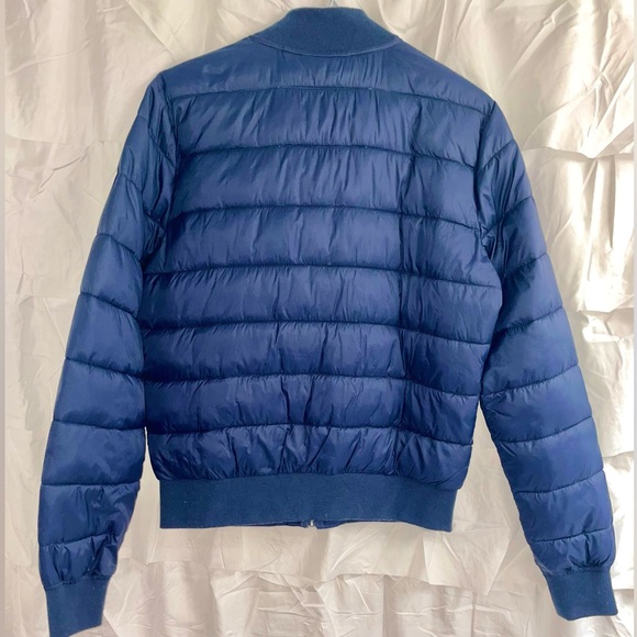 Garage size medium cropped blue puffer coat - Picture 2 of 5